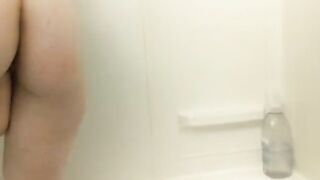 Eelet - Riding a Dildo and my Showerhead. A steamy emo goth bathroom solo session