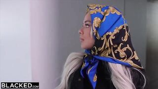 Pressure proved to Elsa that she is a bad girl, and he did it well