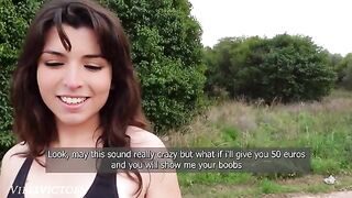 A pretty runner girl was picked up for rough sex outdoor