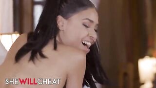 Ryder Rey cheats on her husband with her handsome boss, no regrets