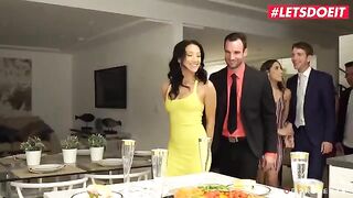 A College Party Turns Into a Wild Orgy with Hot Students