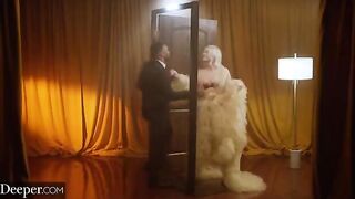 The bride-to-be Vic Marie had a steamy affair, reliving it in stunning HD