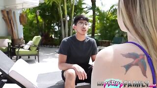 Pervert dude fucks his stepsis and she swallows his cum