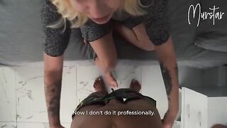 The beautiful girl fucked by an employee of the cleaning company, it was just a role play