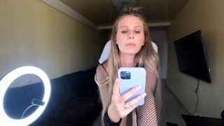 The blonde is fucking on the phone with a stranger