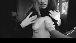 A beautiful girl receives a cumshot in her mouth