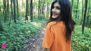 A girl on a forest walk got hungry, met a guy and got fucked