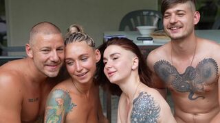 Real amateur foursome with OWIAKS and LeoKleo - POONOO