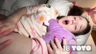 My stepsister loves getting her pussy pounded roughly and creampied