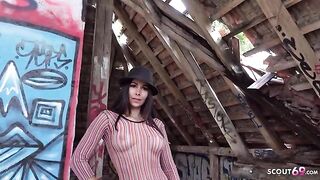 Outdoor casting sex with raw anal for Jessy Jey, caught on Public Agent’s street hunt