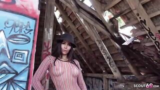 Outdoor casting sex with raw anal for Jessy Jey, caught on Public Agent’s street hunt