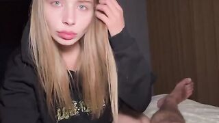IT girl also knows how to make a good blowjob, just like Californiababe