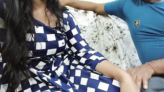 Desi girl gets banged in the bathroom in this hot video