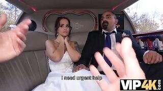 A bride allows her husband to watch her getting her ass banged in the limousine