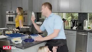 Housewife Rachael Cavalli’s juicy pussy sauce recipe is unbeatable