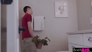 Who could have thought stepbrother sex might be so hot, Samantha Lexi says