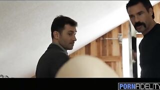 Babe Lily Love takes two cocks with extreme pleasure