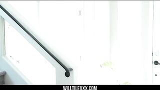 Big-breasted maid Jackie Hoff gets her pussy railed by a massive cock