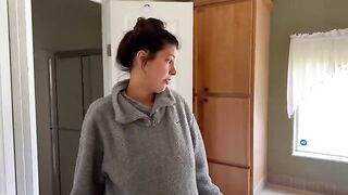 The cute girl tried to get a better deal from her pregnant landlord
