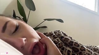 A friend came to my house and we had a morning fun