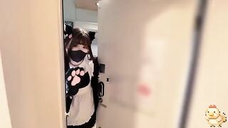 When a friend is still an entertainer, it’s like a cosplay show