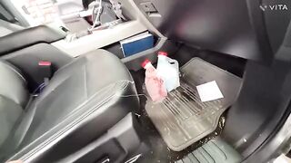 Guy meets girl at the store in the hood, she loves anal