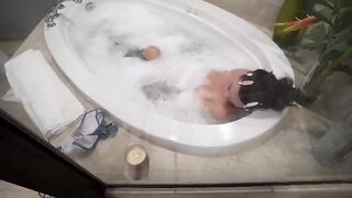 Girl shares bathroom with stepbrother, but he must keep his dick in his pants