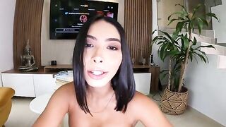 Would you like to be my personal trainer? Fit and sexy workout with a hot girl