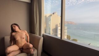 A girl got fucked in the hotel room and hoped her BF wouldn’t see the video
