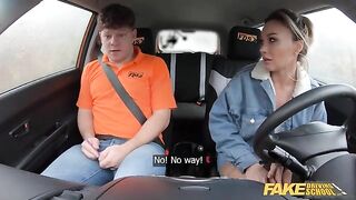 The worst student of the driving school, Karina King is cheating