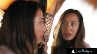 A beauty has a passionate sex with her wife in a rented cabin