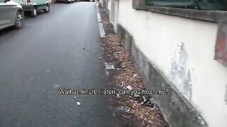 A mature woman gets caught and fucked in the ass for €1000