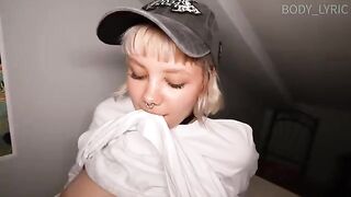 A classmate offered to fuck with me when we had nothing to do