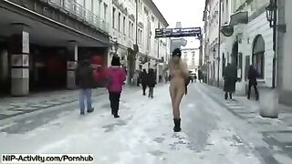 A student became a turnstile for passers-by to see her boobs and ass