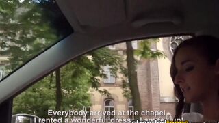 The bride spread her legs for a taxi driver who took her to the wedding