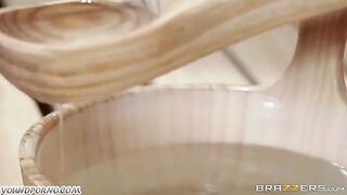 The guy suggested sex to a mature woman in the sauna