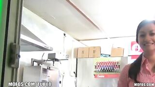 A girl agreed to have sex for money with a cute salesman