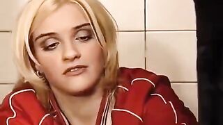 A hot chick has sex in the toilet and gets wet