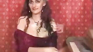 Fingered hairy pussy of a hot amateur