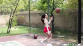 A sexy gift for a basketball player in the form of an ass