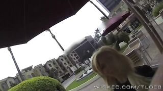 Girl was picked up by a guy and they fucked in the car