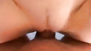 A girl finishes loudly with her pussy in 2020