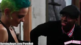 Emo blonde woman fucked in her ass hole
