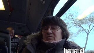 A cute girl got fucked directly on the bus in her ass
