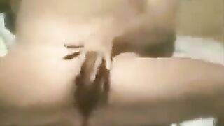 Beach masturbation caught by a hidden camera in stunning HD