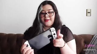 Unboxing of the new Switch OLED - Lizren's big ass takes center stage