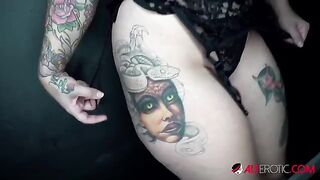 Tattooed busty beauty Payton Preslee gets her pussy filled with cum