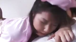 He washed his cum out of the girl’s vagina