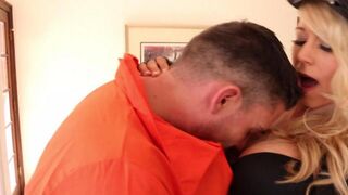 A sexy cop caught a fugitive and fucked him on the couch