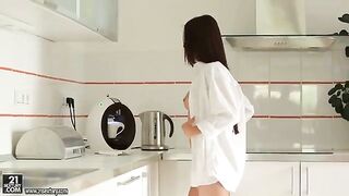 Young girl is being fucked early in the morning